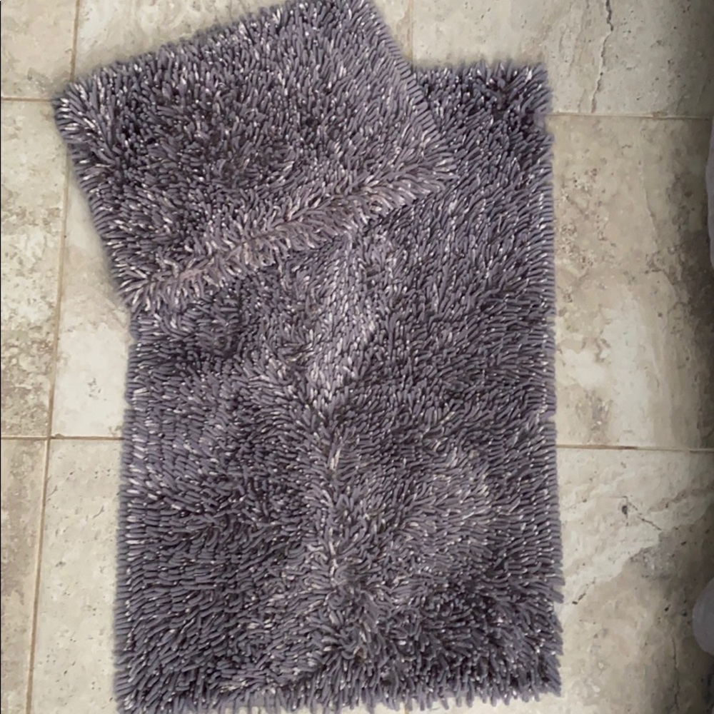 Bathroom rugs
